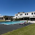 Sous Les Pins Étoile-sur-Rhône