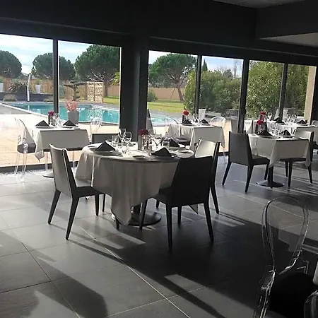 Sous Les Pins Hotel Etoile-sur-Rhone