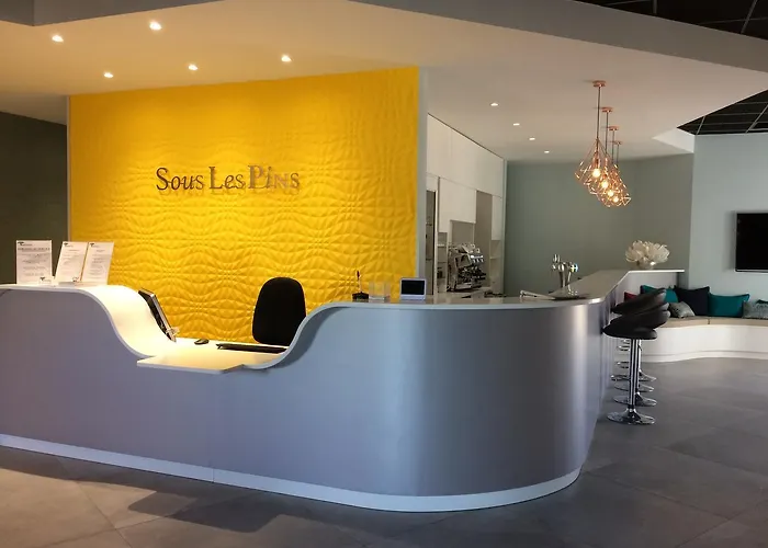 Sous Les Pins Hotel